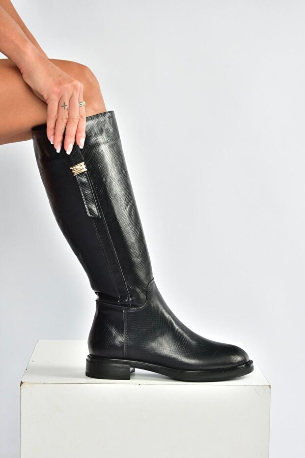 V973000807 Black Snake Print Classic Women's Boots