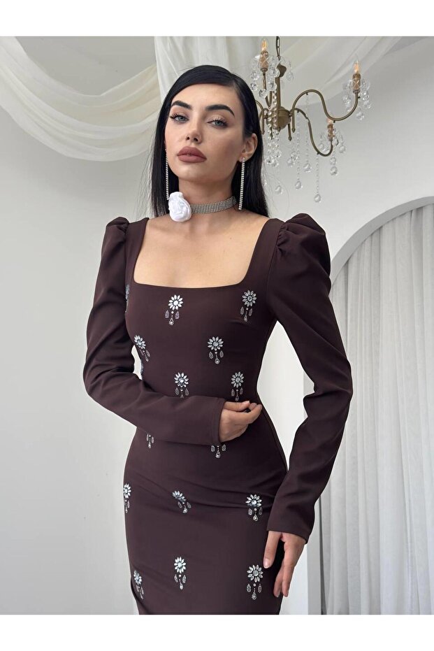 Pera Taş Detaylı Elbise - 1