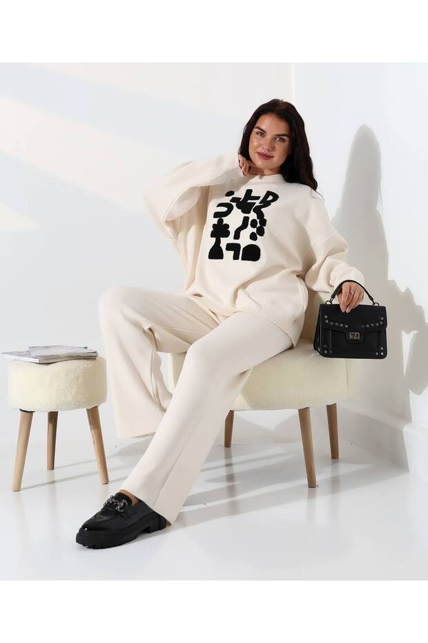 Desenli Basic Triko Takım - 1