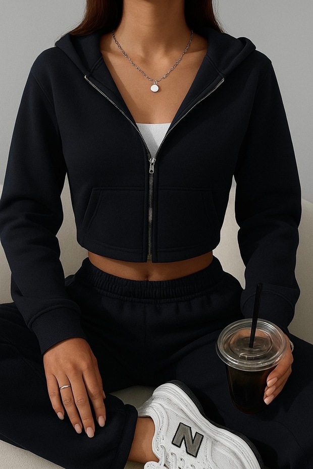 DEZZİİ Siyah Crop Sweat Hırka Ve Baggy Bol Paça Eşofman Takımı