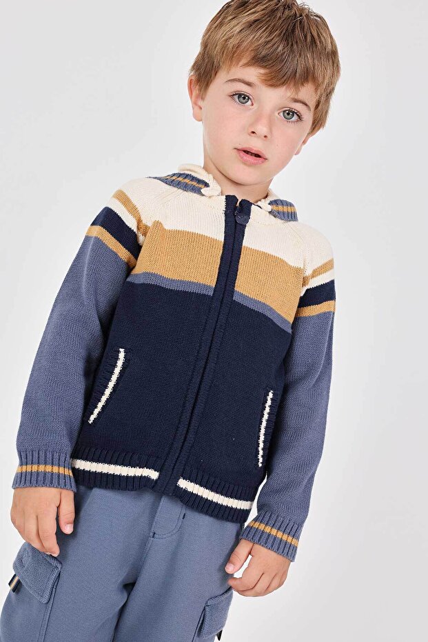 سترة مخططة للأولاد - 1