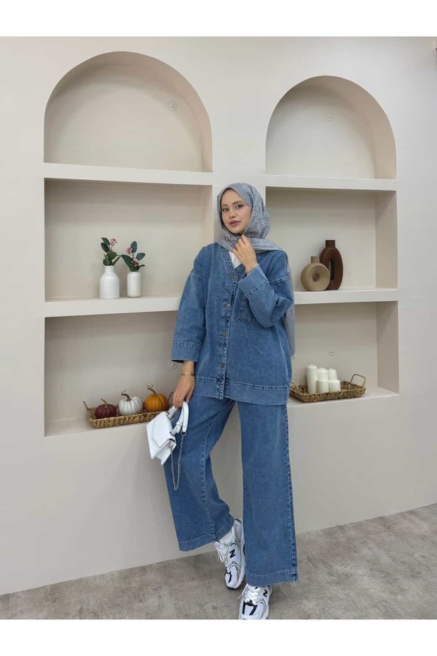 طقم جينز برقبة على شكل حرف V - 2