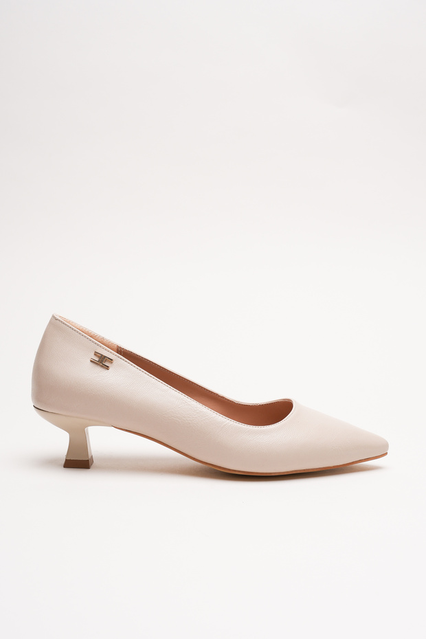 Doss Beige Faux Leather 4 cm Low Heel Pointed Toe Stiletto Women's Shoes