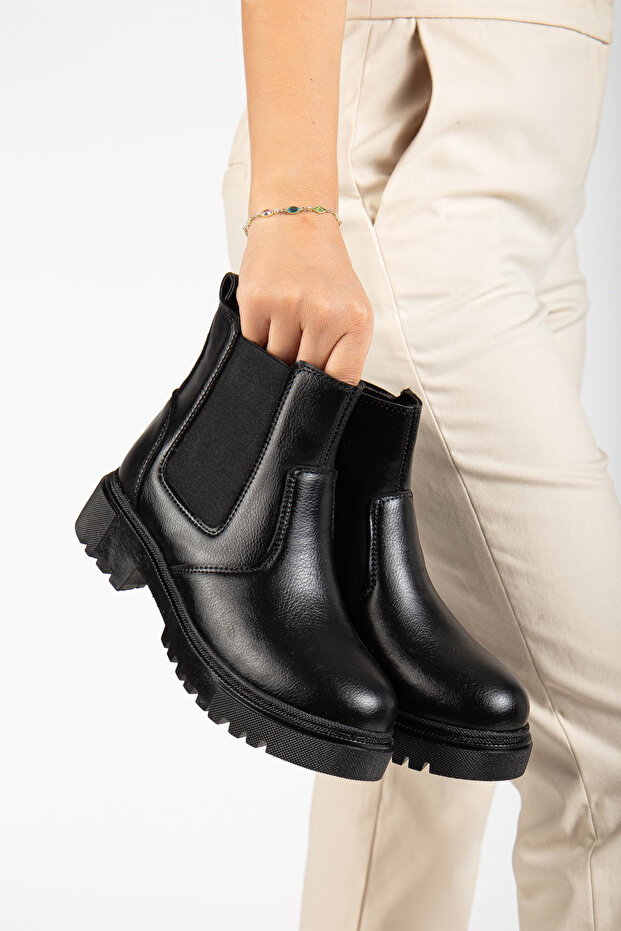 Women's Elastic Zippered Black Fur-Lined Non-Slip Rubber Sole Guaranteed Winter Boots