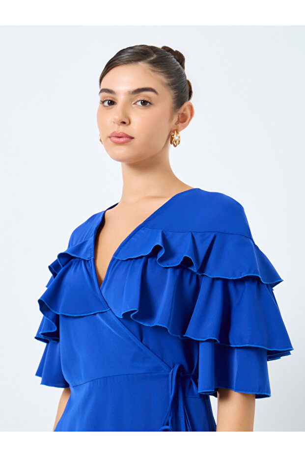 فستان ميدي ملفوف بتفاصيل كشكشة - 4