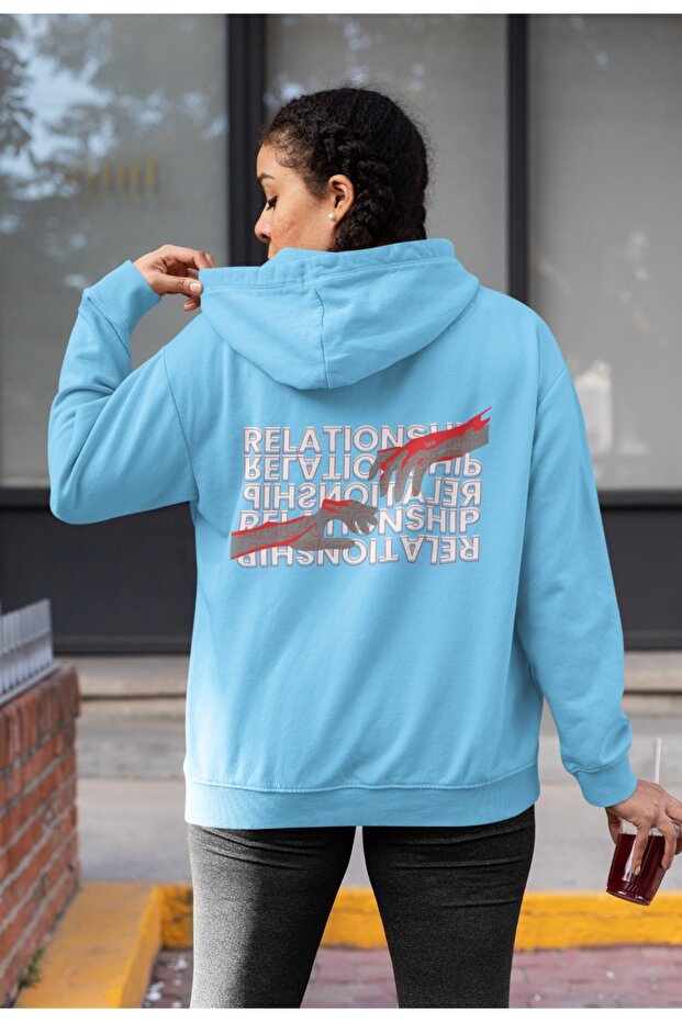 سترة بقلنسوة مطبوعة ملونة من RELATIONSHIP