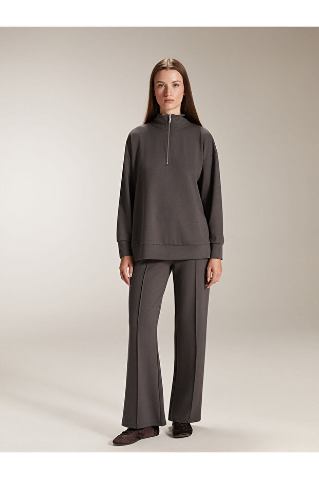 Women's Sweatpants with Elastic Waist