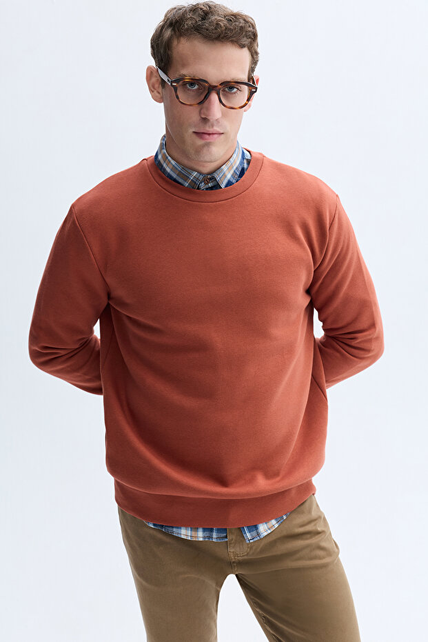 Men's Brick Red Crew Neck Sweater