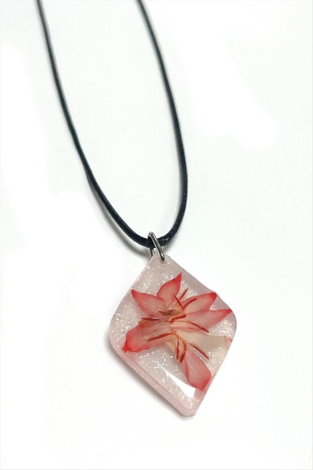 Rose Flower Baklava Sliced Epoxy Necklace