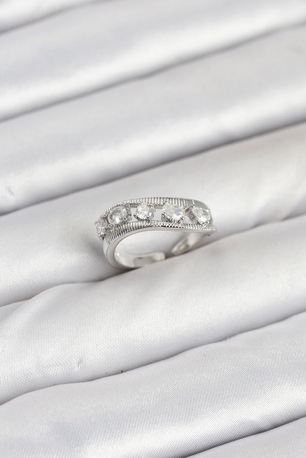 Brass Silver Color Zircon Stone Women's Ring - Tj-Byk3873