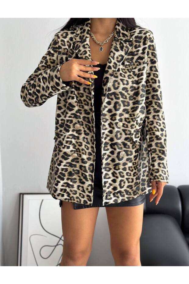 سترة بليزر بنقشة الفهد مع أزرار ذهبية - 1