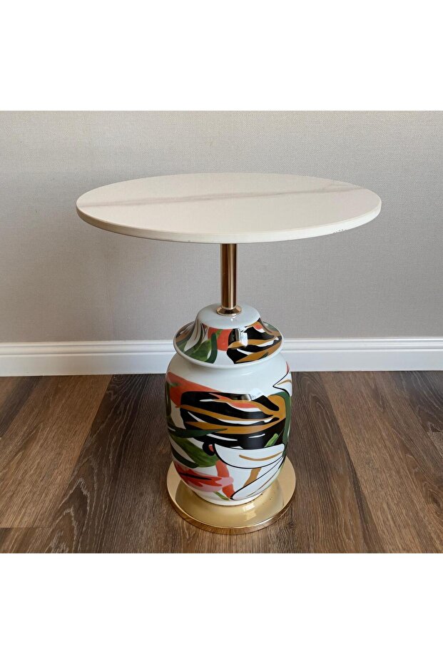 Shehon Side Table with a Stylish and Modern Design - 1