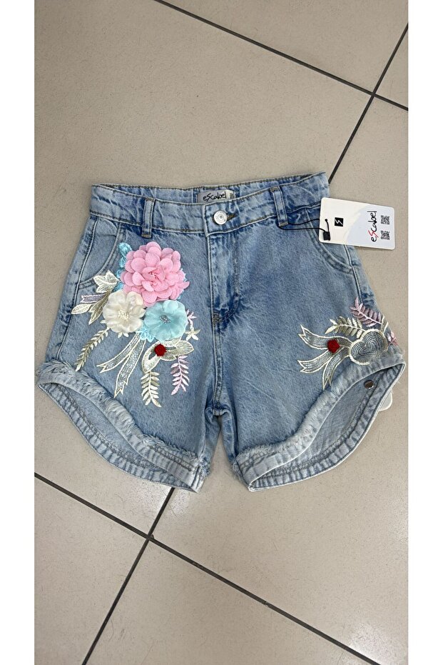 İşlemeli Kot Şort - 1