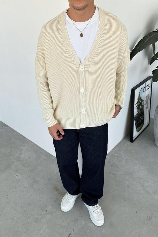 Cream Buttoned V-Neck Relaxed Knitwear Cardigan