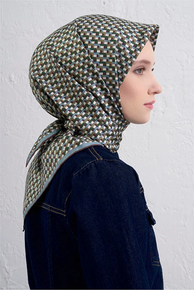 Geometrik Desenli İpek Twill Eşarp 9417D - 1