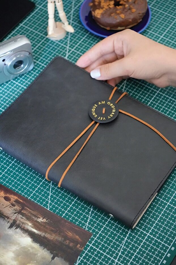 Notebook with Vegan Cover with A5 Mechanism.100 Gr. 160 Pages. Lined