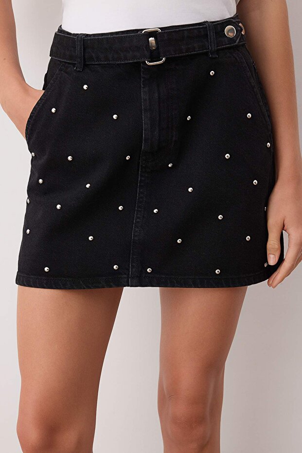 Siyah Aksesuar Detaylı Mini Denim Etek TWOAW26ET00075 - 3