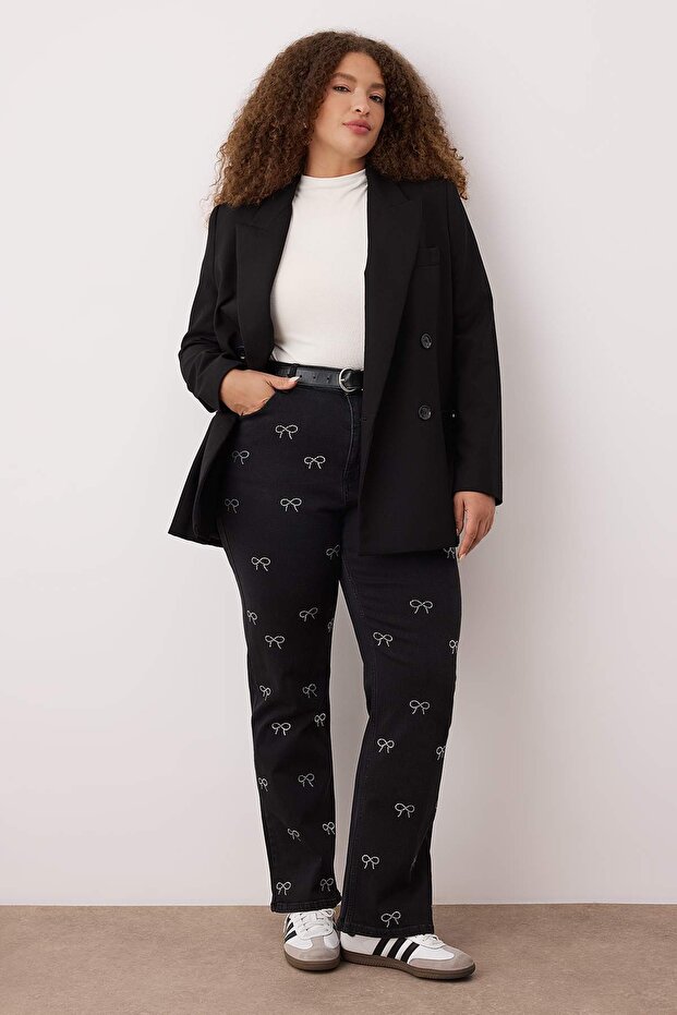 Siyah Yüksek Bel Comfort Straight Fit Büyük Beden Jeans TBBSS25CJ00023 - 1