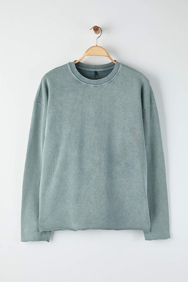 Açık Mavi Yeni Oversize/Geniş Kesim Eskitme/Soluk Efekt Kalın Sweatshirt TMNAW26SW00022 - 5