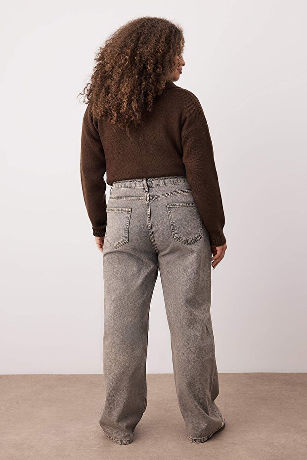 Gri Yüksek Bel Geniş Paça Denim Büyük Beden Jeans TBBSS24CJ00028 - 4