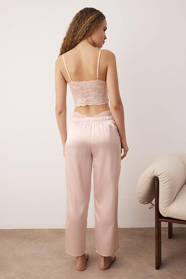 Pembe 3'lü Çeyiz Set Üst Dantel, Alt Saten Askılı Külotlu Dokuma Pijama Takımı THMAW26PT00077 - 5