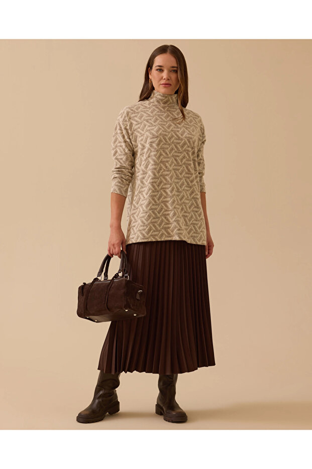 Dik Yaka Desenli Triko - 2