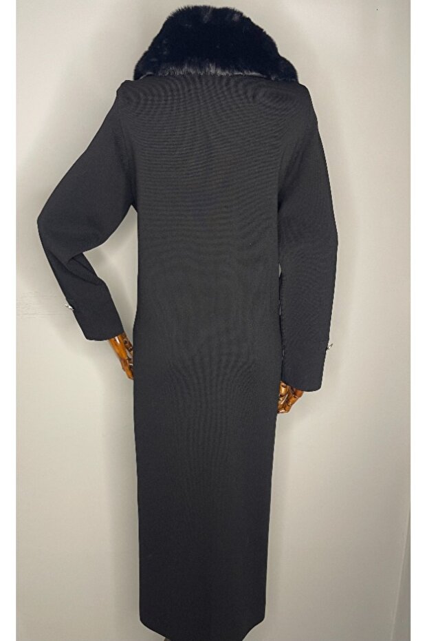 KÜRK YAKA TRİKO MANTO - 2