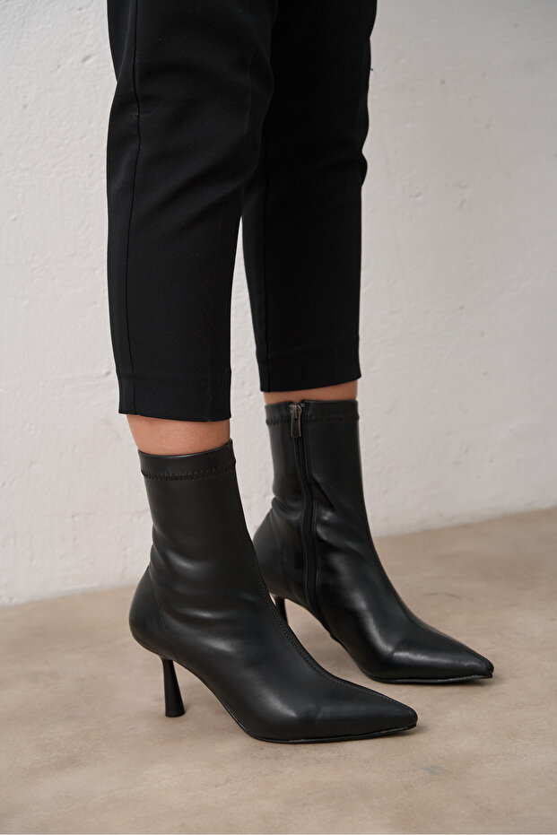 Melisa Black Color Thin Heeled Women's Stretch Boots