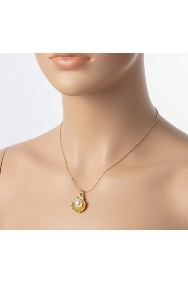 Seashell Pendant with Pearls - Stainless Steel Necklace