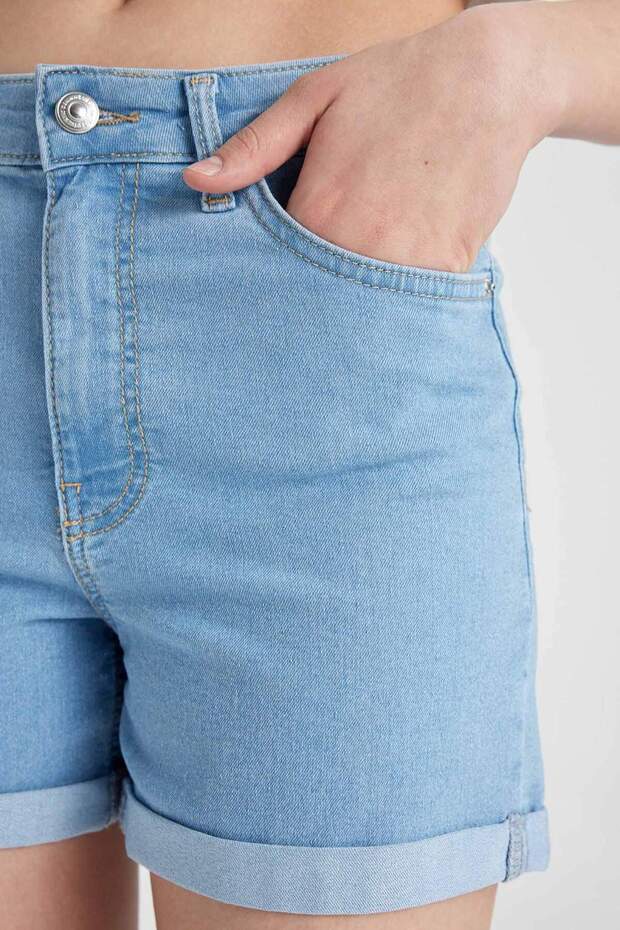 Normal Bel Katlamalı Paça Basic Düz Jean Şort A1959AX23SM - 4