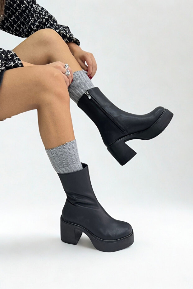 Siyah Cilt Kadın Platform Bot HL2011 - 1