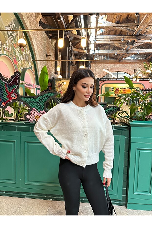 Basic Düğmeli Triko Hırka - 1