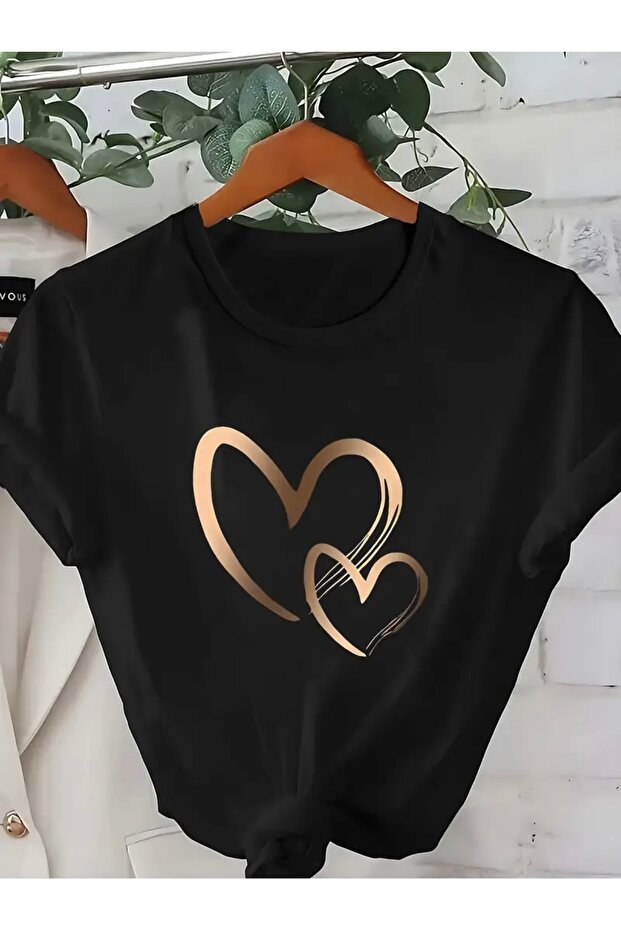 Oversize Unisex Women/Men Circular Neck T-Shirt with Heart Print