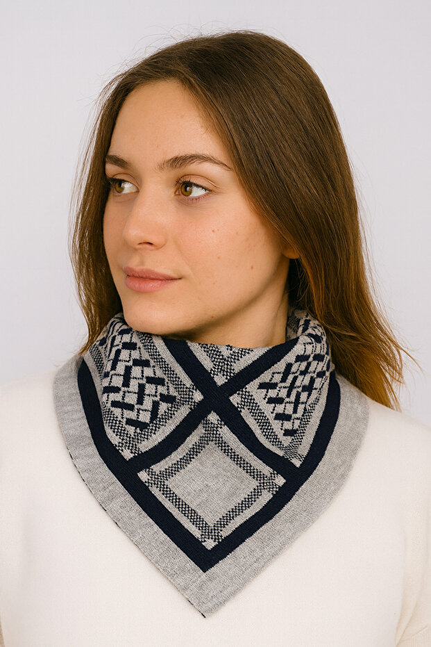 Desenli Triko Fular - 2