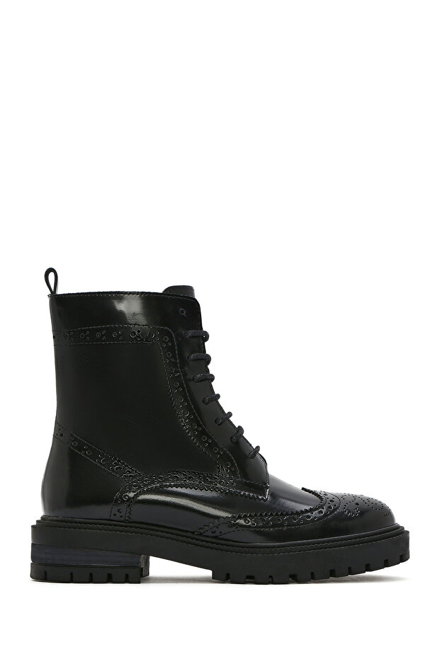 Women's Black Zippered Leather Boots 24Wfd 163022