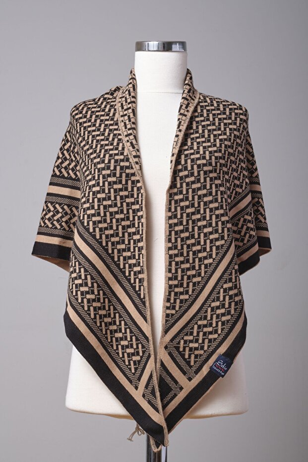 شال تريكو بنمط مثلث - 4