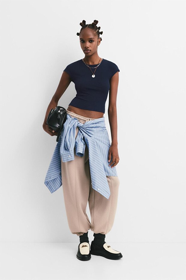 Dar Kesim Kısa Kollu Tişört - 3