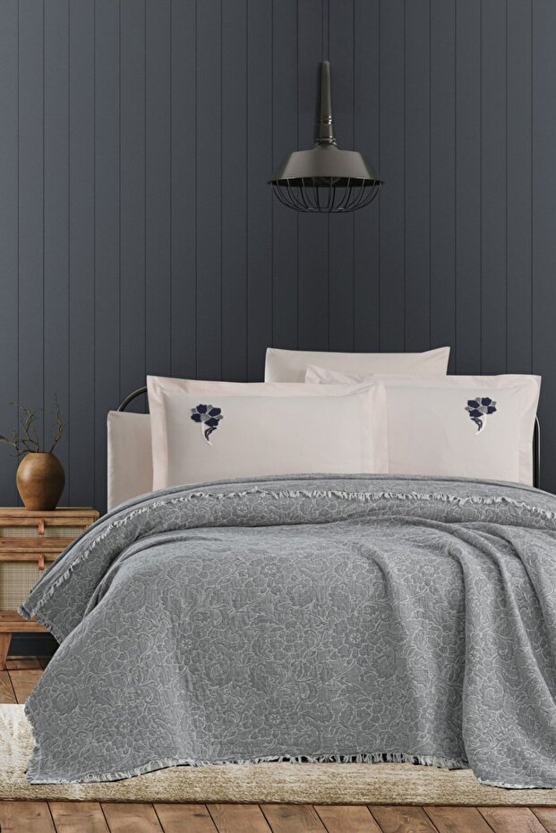 Embroidered King Size Bedspread - 1