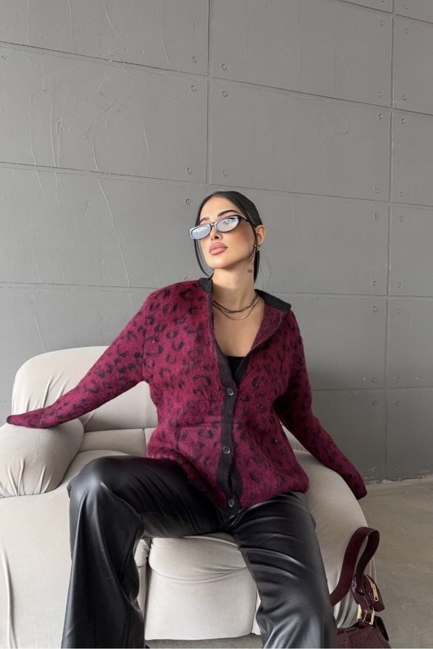 Leopard Patterned Crew Neck Knitwear Cardigan Aw25Hi0040