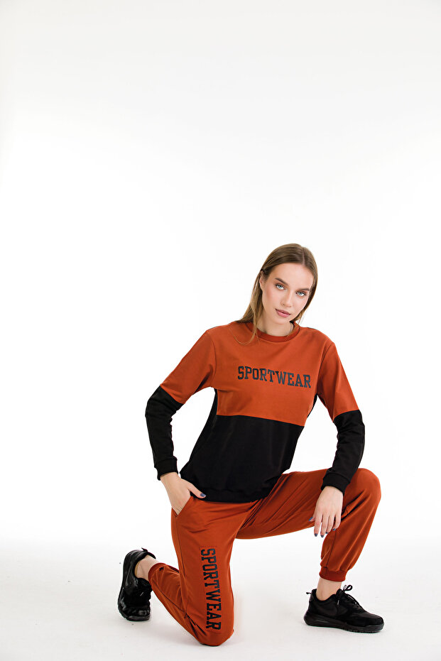 Crew Neck Soft Two Thread Pocket Tracksuit Set - 2