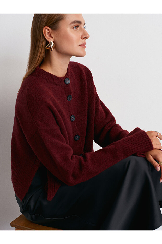 60280 Stand-Up Collar Buttoned Soft Textured Slit Knit Cardigan-Burgundy M.