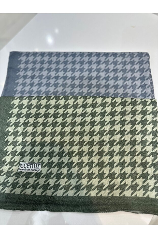 Eșarfă de umăr cu model sezonier - 1