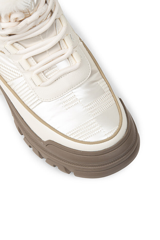 Kadın Beyaz Kürk Bot - 5