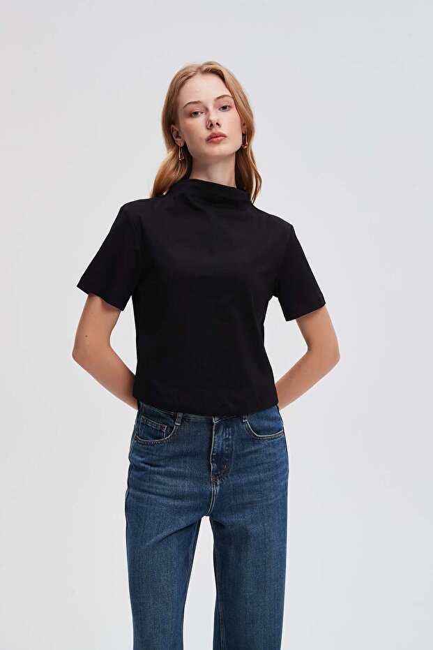 Solid Short-Sleeve Top - 1