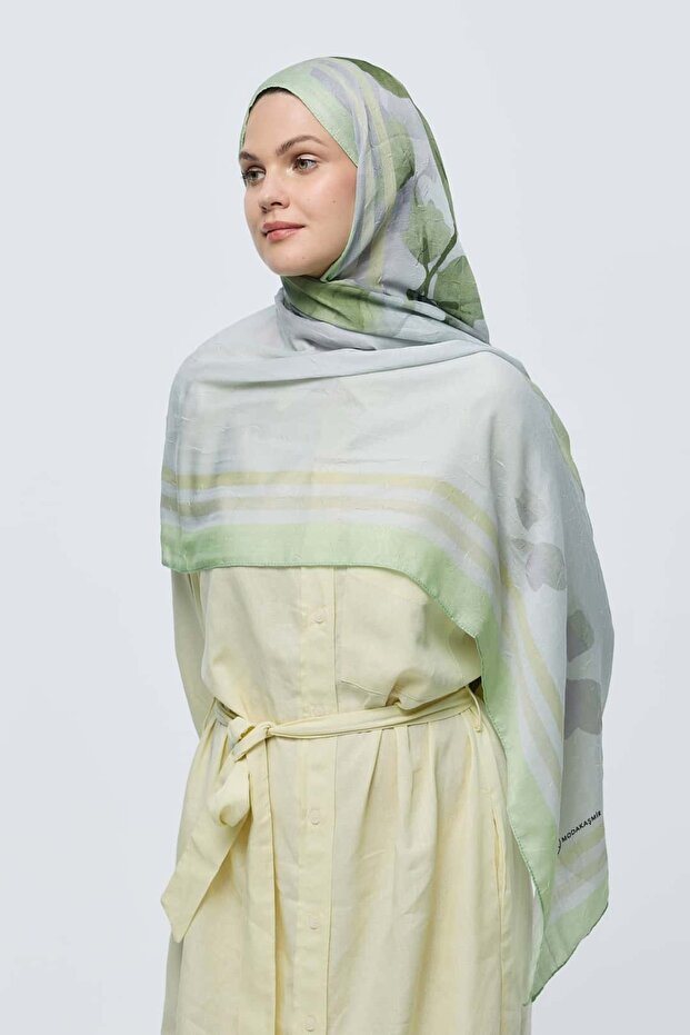 September Pattern Bamboo Shawl - 2