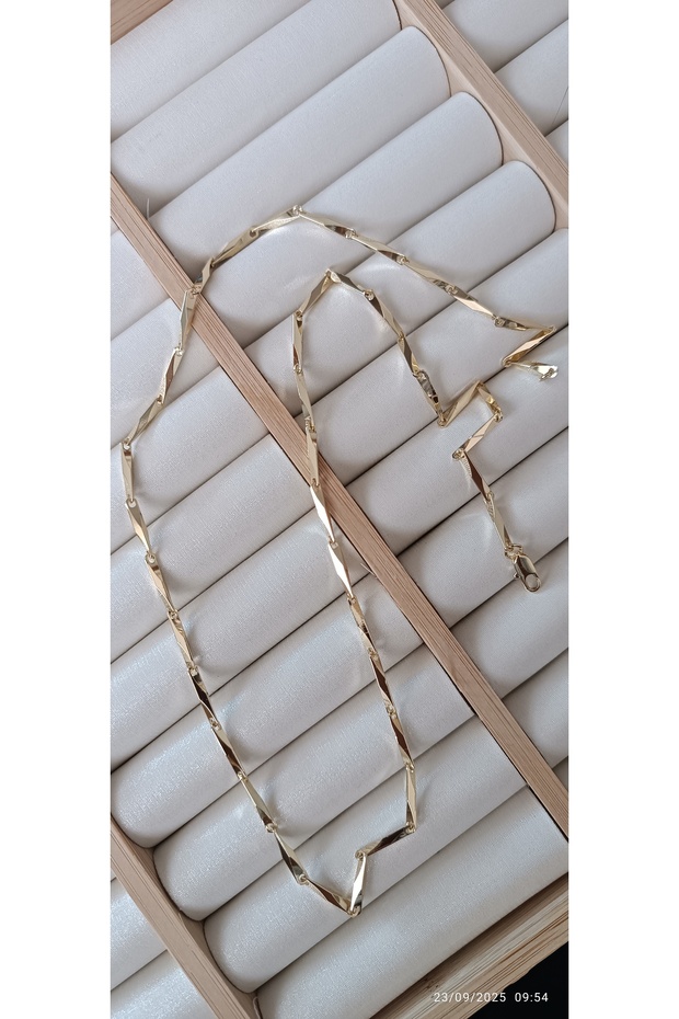 Cut Thick Gold Steel Necklace 60cm