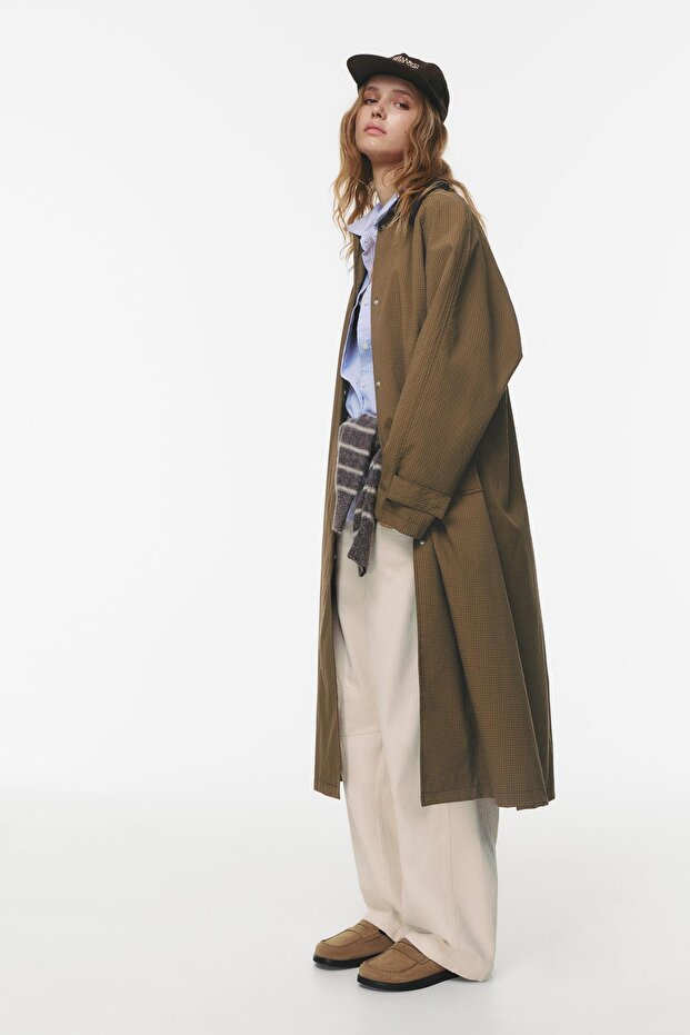 Kareli kadife yakalı trençkot - 7