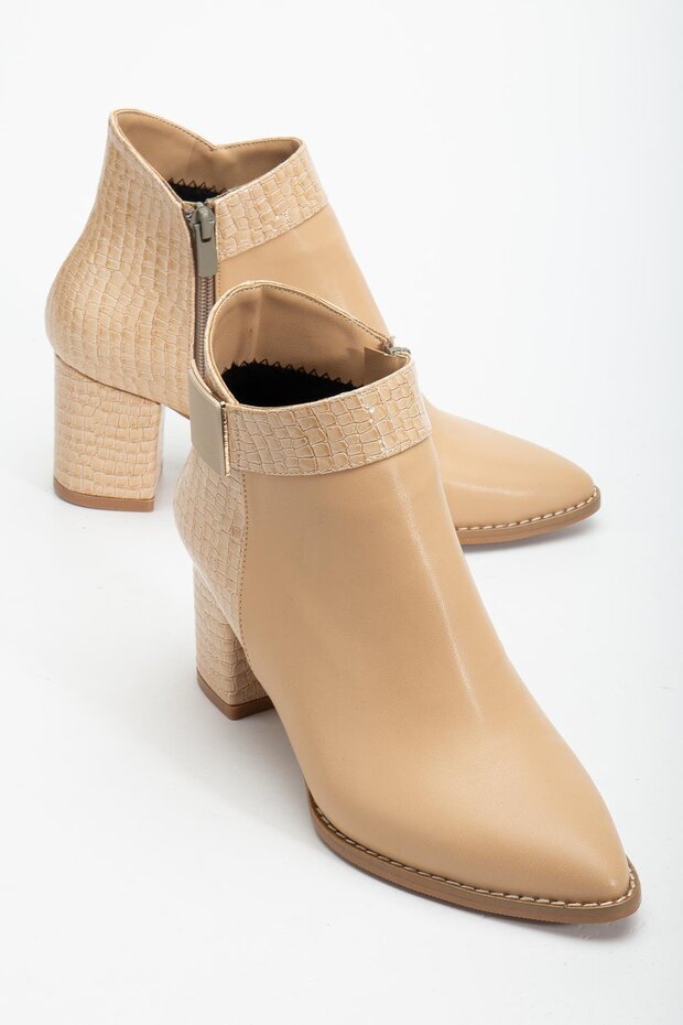 Beige Women's Heeled Boots with Crocodile Patent Leather and Faux Leather Buckle
