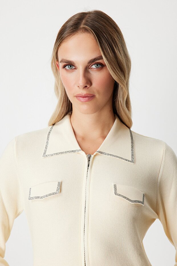 Taş İşlemeli Triko Hırka - 3