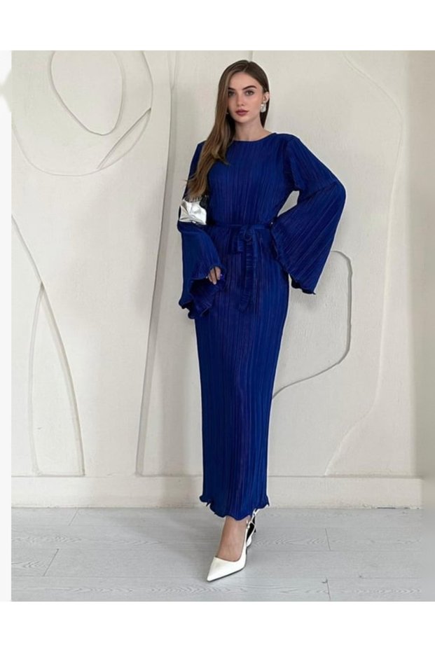 Spanish Style Navy Blue Pleated Evening Graduation Hijab Dress